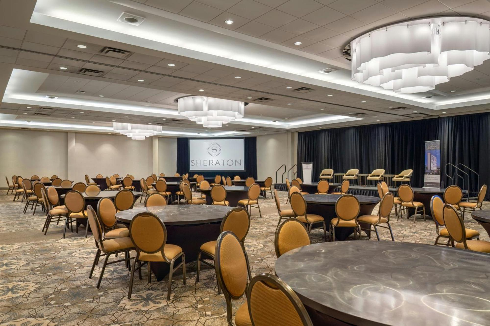 Sheraton Vancouver Guildford Hotel Суррей Екстер'єр фото