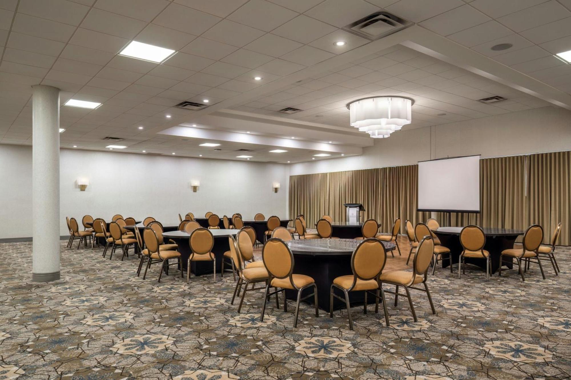 Sheraton Vancouver Guildford Hotel Суррей Екстер'єр фото