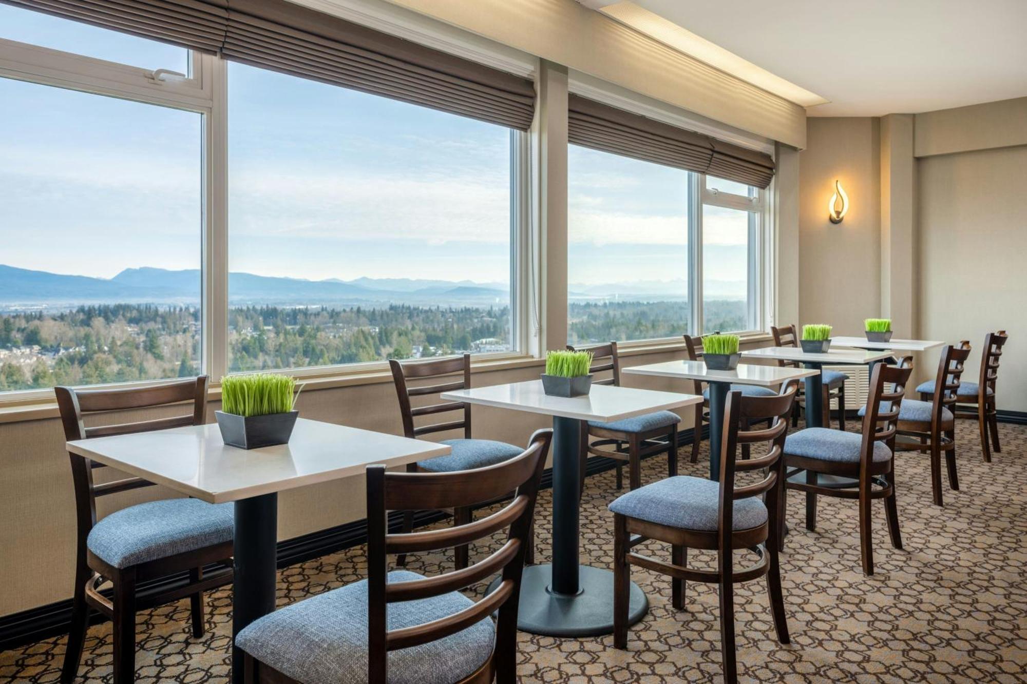 Sheraton Vancouver Guildford Hotel Суррей Екстер'єр фото