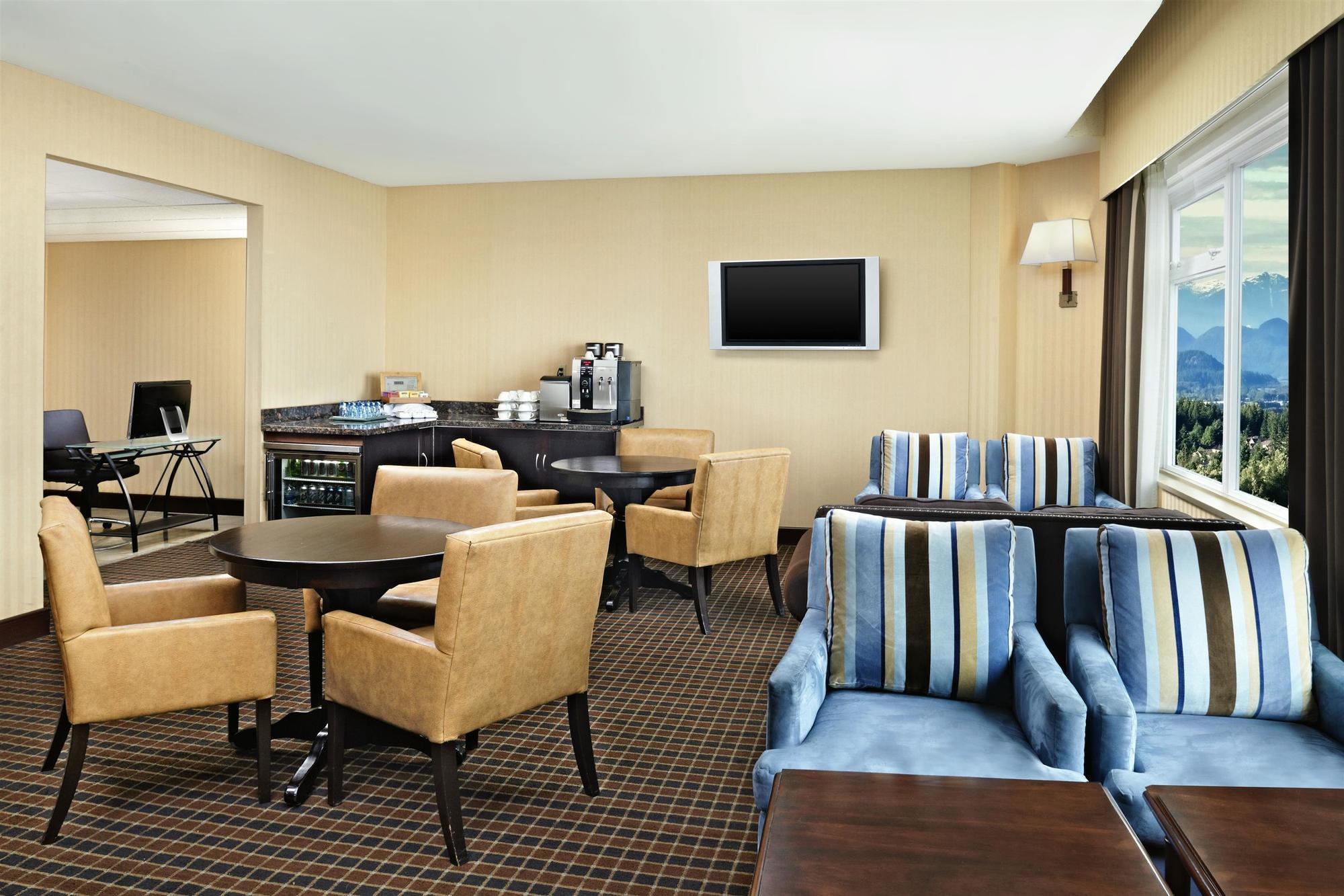 Sheraton Vancouver Guildford Hotel Суррей Екстер'єр фото